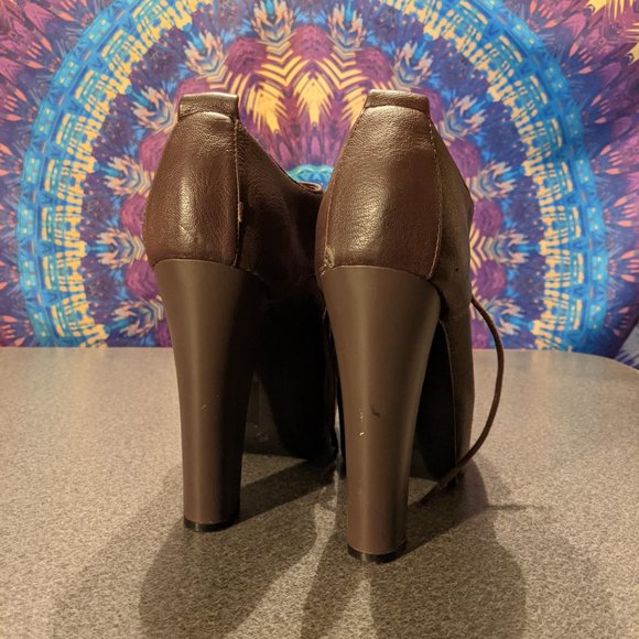 Brown Forever 21 6" high heels size 8 - Picture 8 of 8